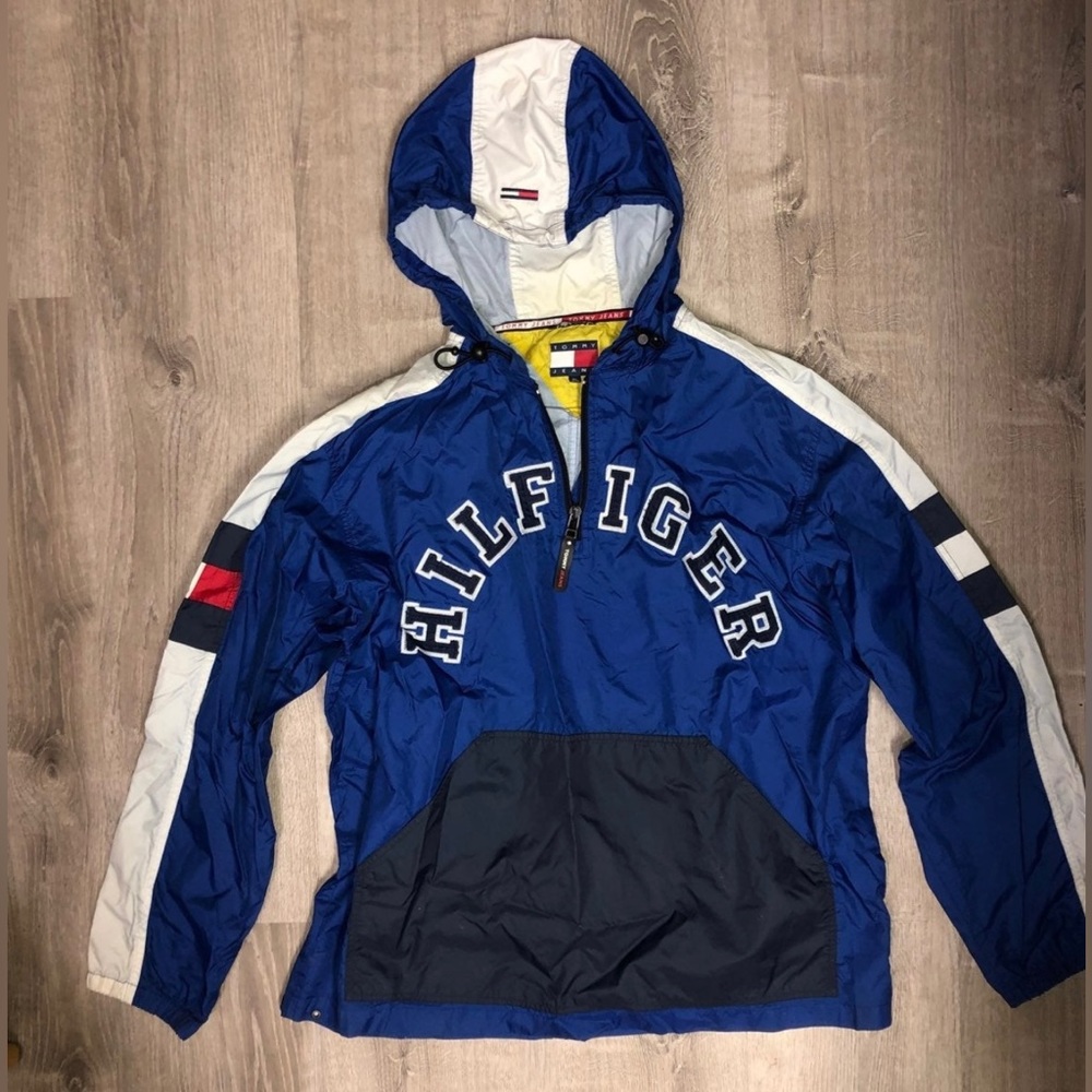 *RARE* 90’s Vintage Tommy Hilfiger Windbreaker